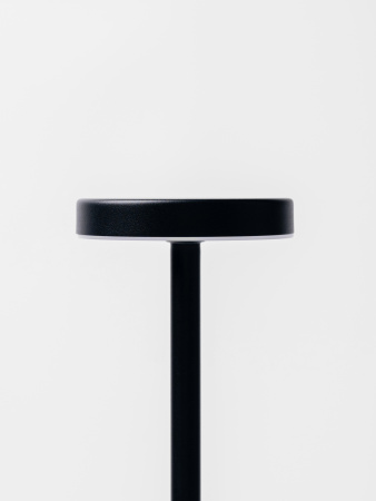 Лампа настольная d=8 см. h=34 см. 3 цвета, сенсорная регулировка яркости, алюм., черная LED METAL MGline /1/20/ АКЦИЯ