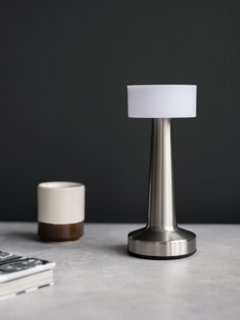 Лампа настольная  d=9 см. h=21,5 см. 3 цвета, сенсорная регулировка яркости, нерж., серебристая LED SIMPLE MGline/1/20/ ВДОХНОВЕНИЕ