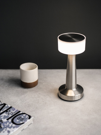 Лампа настольная  d=9 см. h=21,5 см. 3 цвета, сенсорная регулировка яркости, нерж., серебристая LED SIMPLE MGline/1/20/ ВДОХНОВЕНИЕ