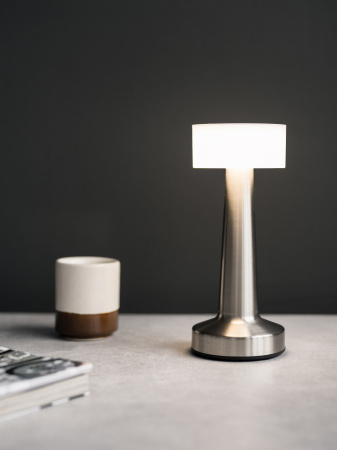 Лампа настольная  d=9 см. h=21,5 см. 3 цвета, сенсорная регулировка яркости, нерж., серебристая LED SIMPLE MGline/1/20/ ВДОХНОВЕНИЕ