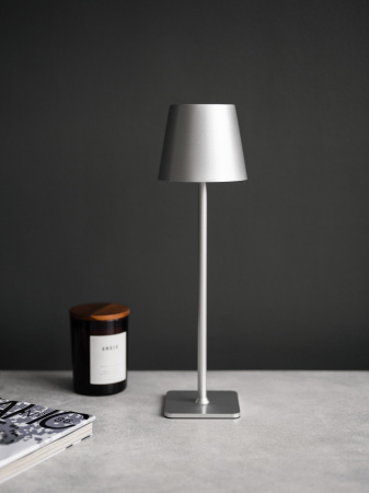 Лампа настольная d=11 см. h=38 см. 3 цвета, сенсорная регулировка яркости, нерж., серебристая LED POST-MODERN MGline /1/20/ ВДОХНОВЕНИЕ