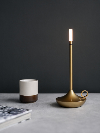 Лампа настольная беспроводная d=11 см. h=25,5 см. 1 цвет, 3 режима яркости, алюм., золотая LED CANDLE MGline /1/20/
